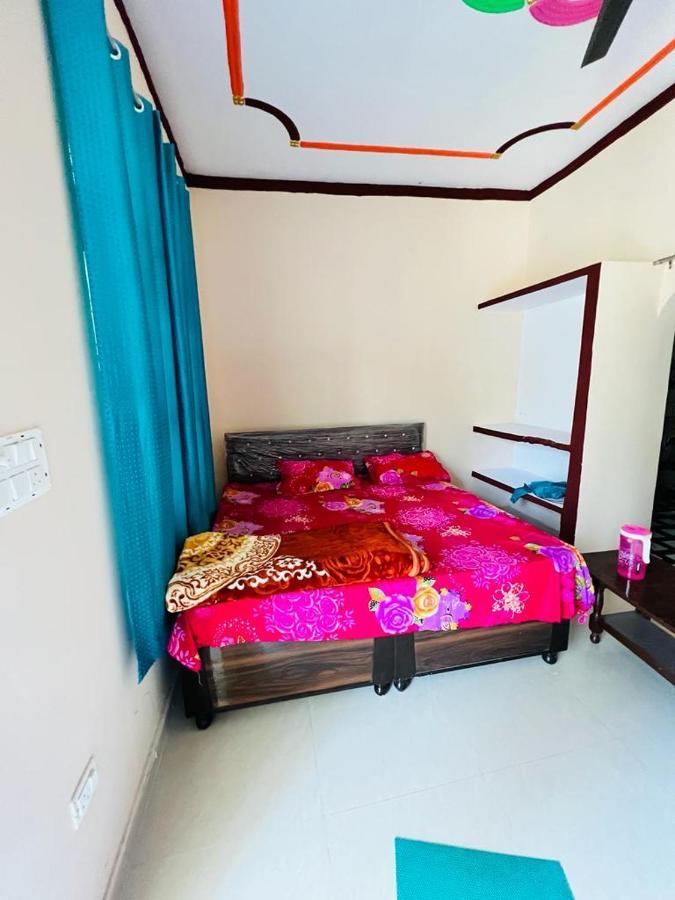 Gayatri Homestay Rudraprayāg Exteriér fotografie